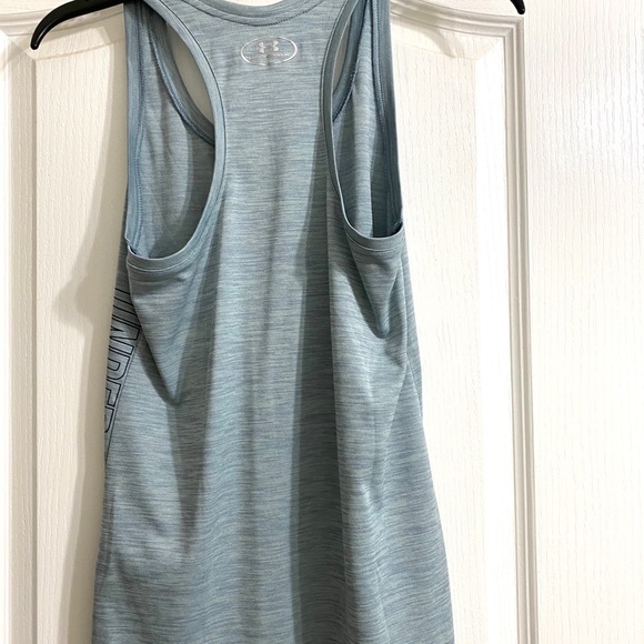 Workout Shirt - Picture 3 of 4